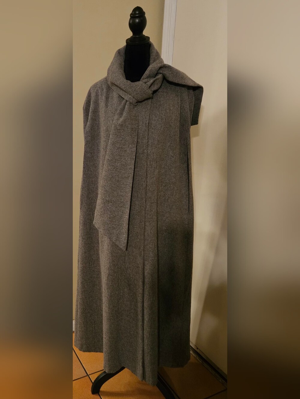 VTG Jofeld Made in USA Heavy Wool Hooded Cape Cloak Duster Coat Grey 48"